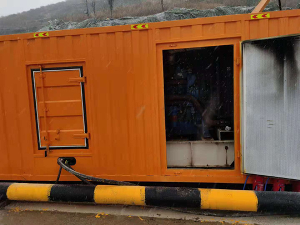 长丰镇发电车出租-应急柴油发电机组选什么样的比较好？