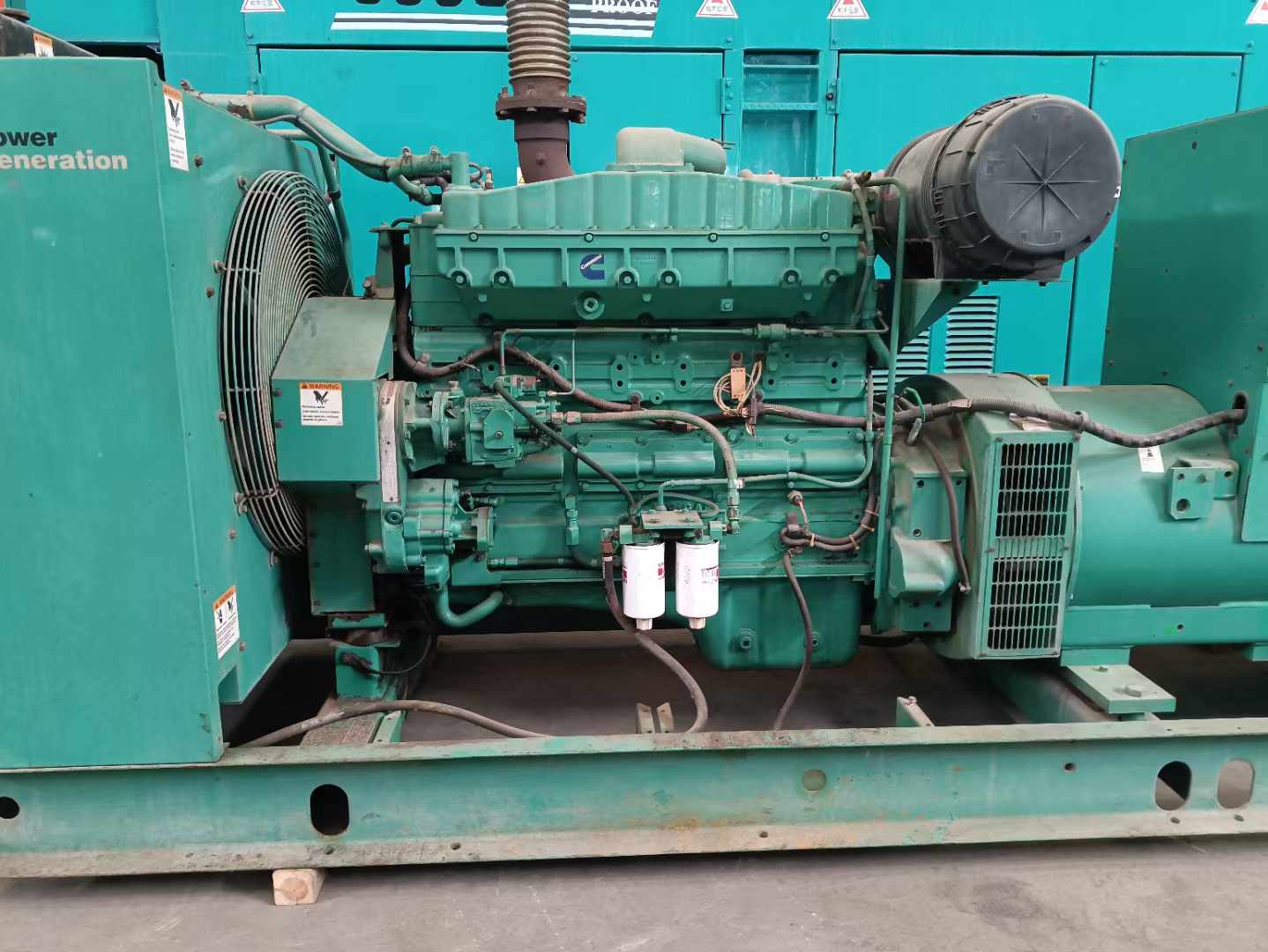 长丰镇过载会对 600kW 柴油发电机组造成哪些损害？